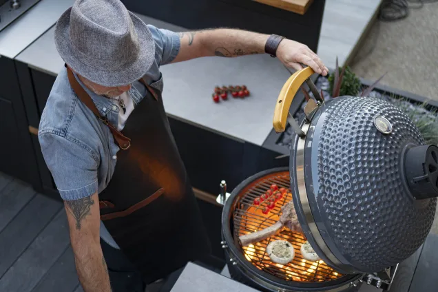 How to Maintain Your BBQ Grill in Canadian Weather